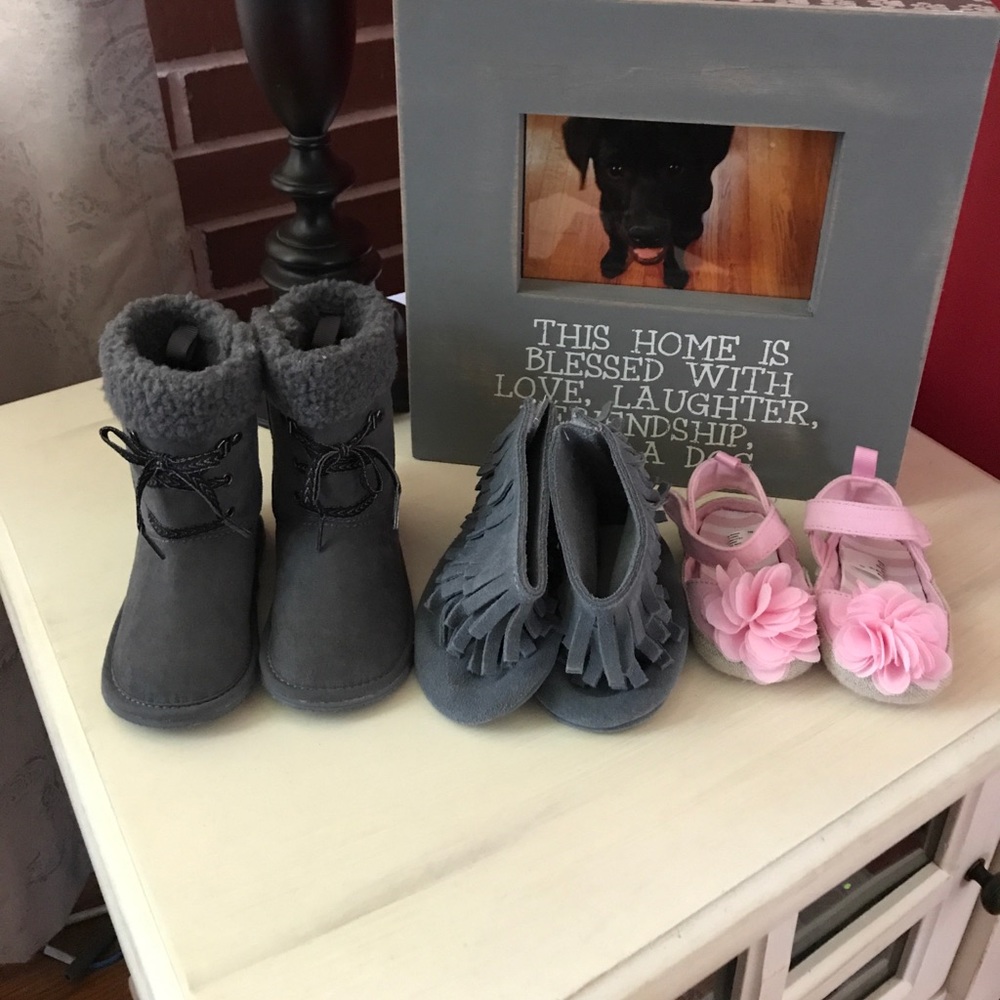 Baby shoe bundle!