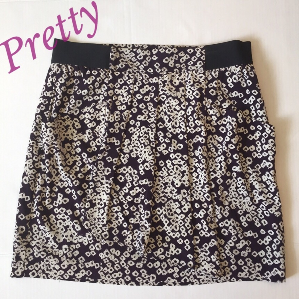 Gap Front Pocket Skirt 🌼