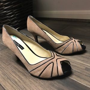Bandolino Heels. 7.5