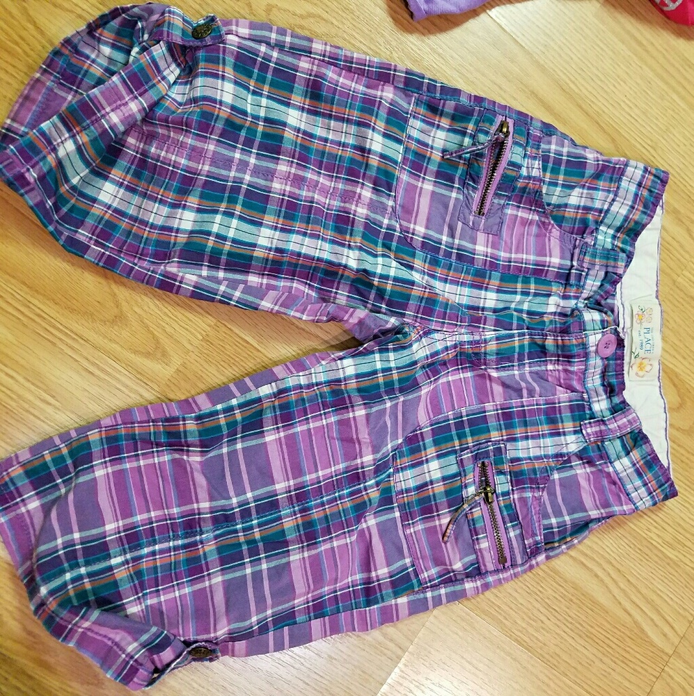 Children place shorts