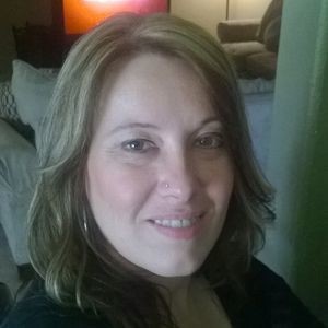 Meet your Posher, Angie