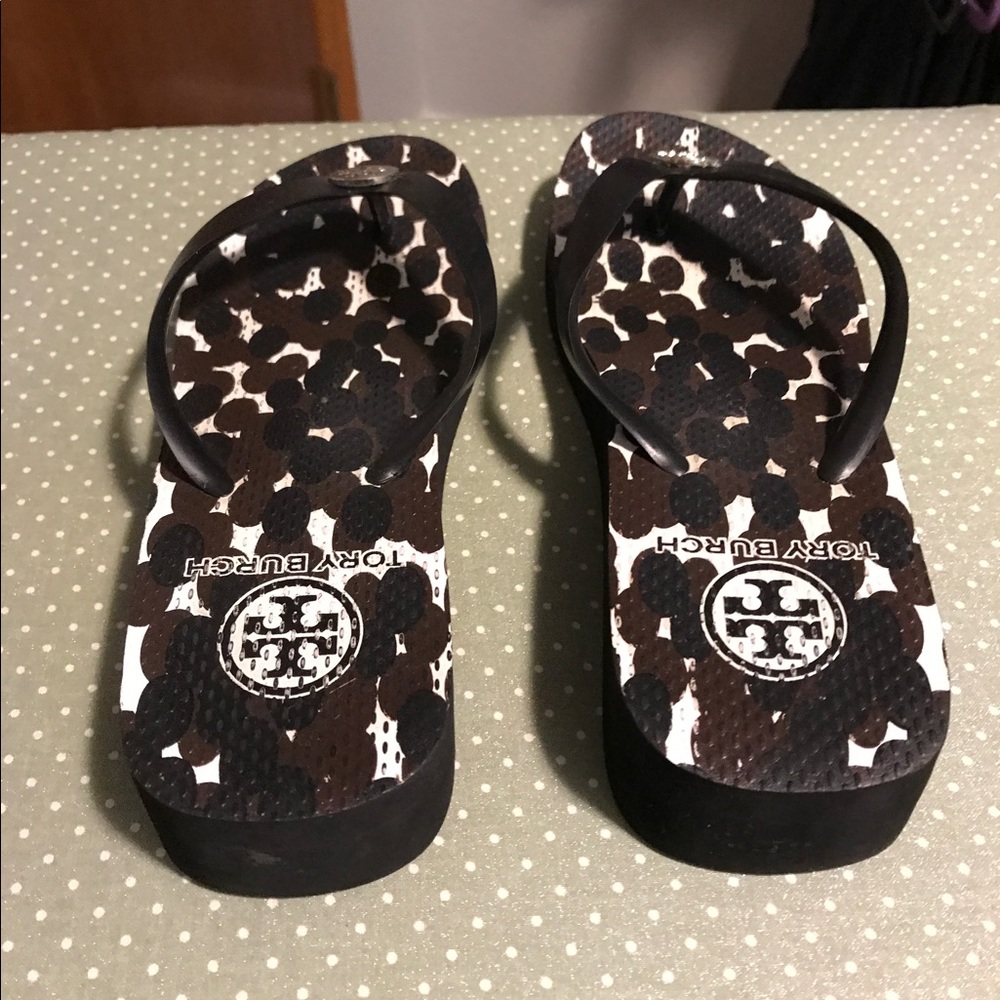 Tory Butch wedge flip flop size 5