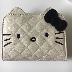 Hello Kitty Cheetah Print Wallet
