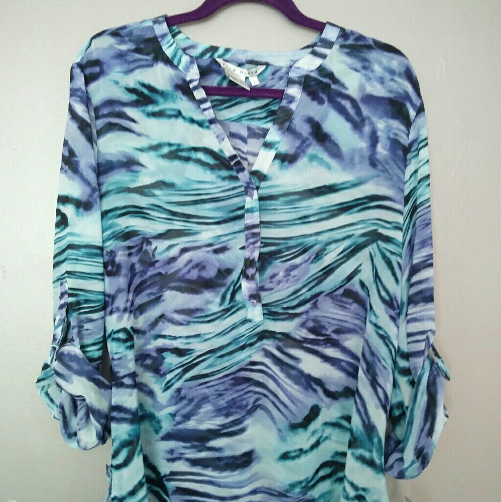 Light and breezy work top