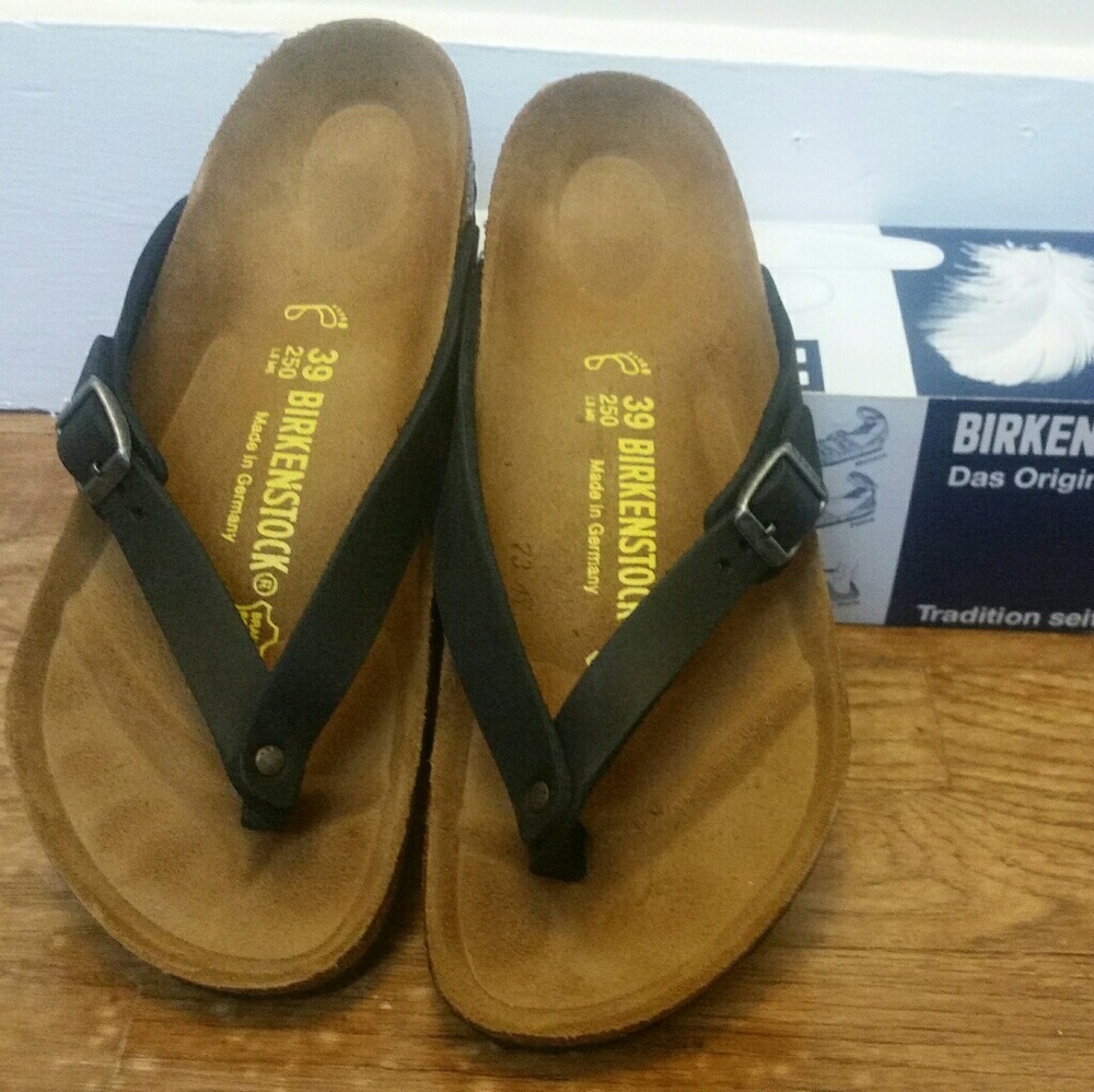 Birkenstock Black Sandals Brand New in Box sz 39