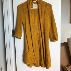 Mustard yellow sweater