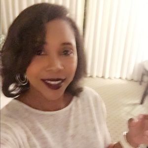 Meet your Posher, Natasha