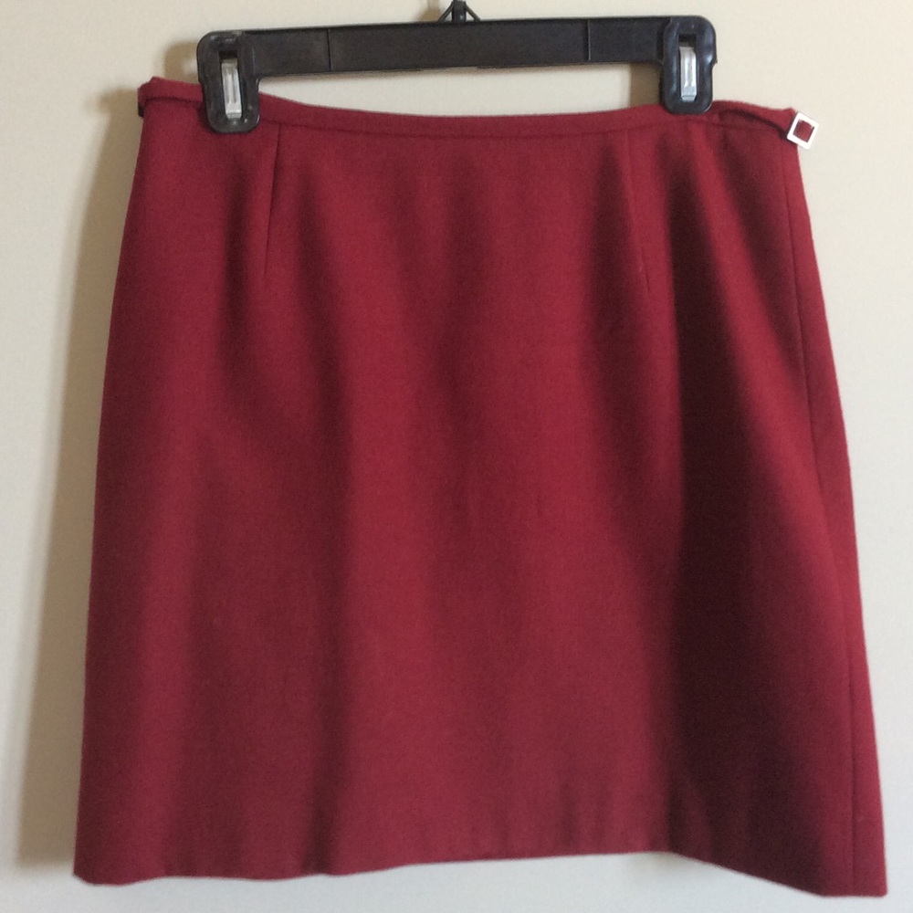 Wool skirt