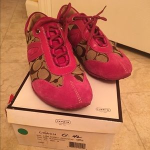 Authentic Signature Coach Tennis Shoes