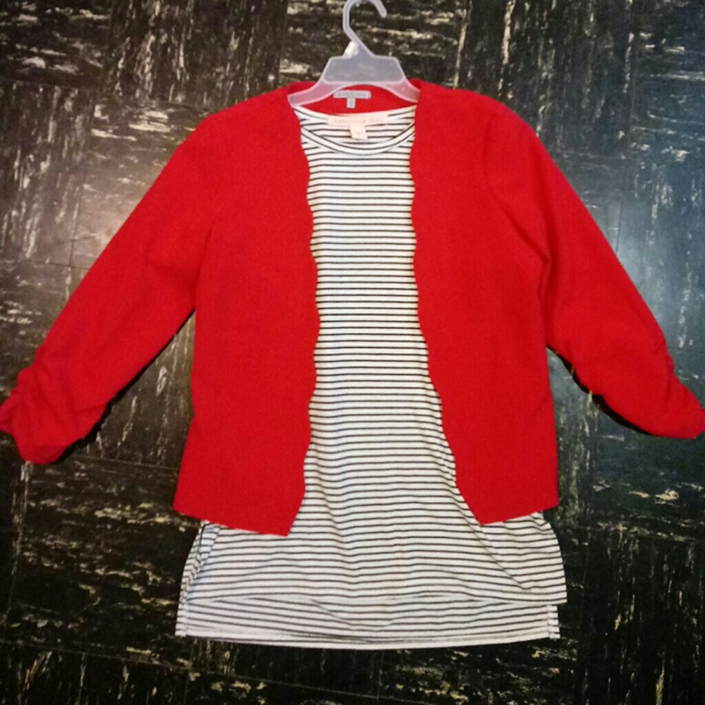 Scalloped red blazer size small