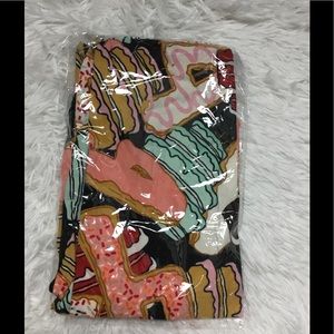 Lularoe birthday leggings