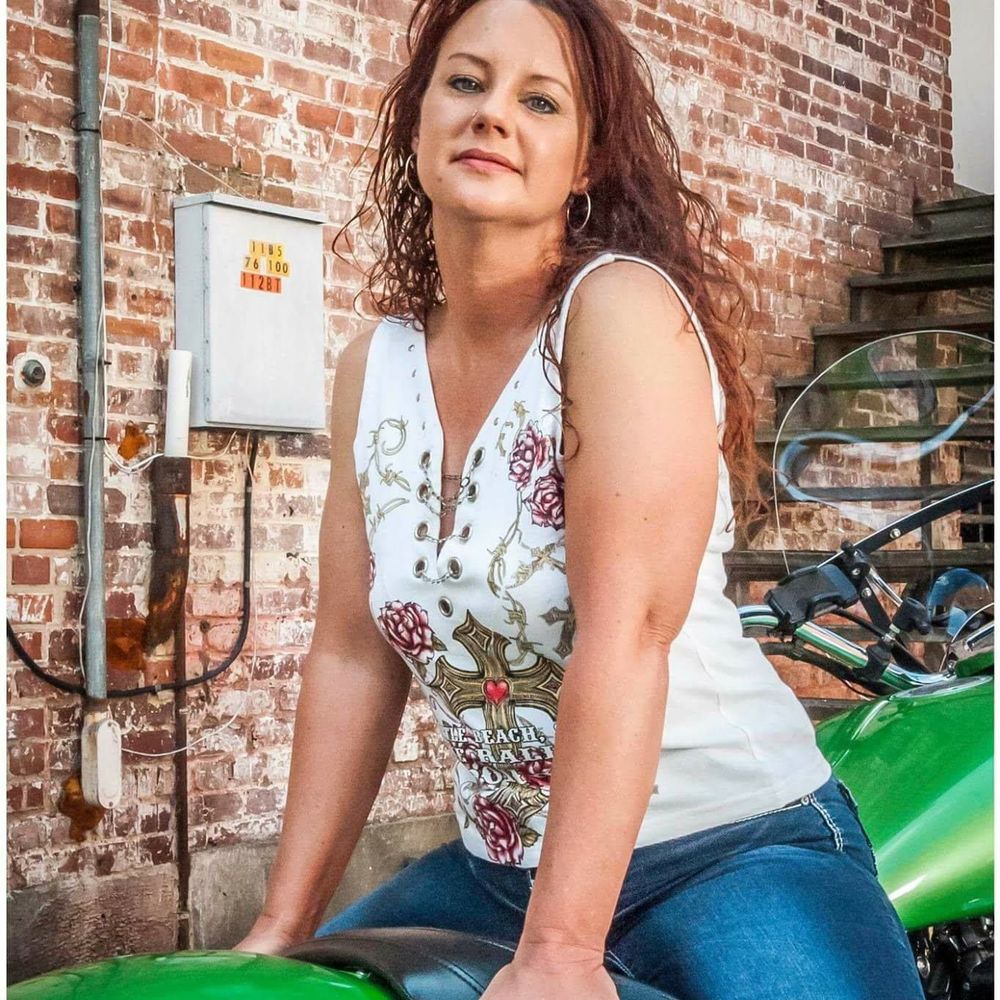 Meet your Posher, Angela