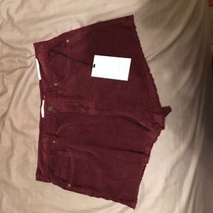 Kendall and Kylie maroon shorts