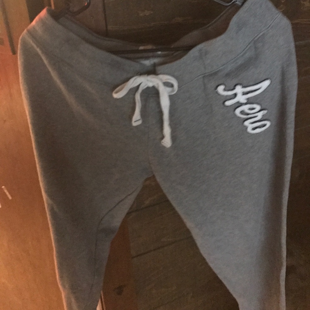 Aeropostale thin sweatpants