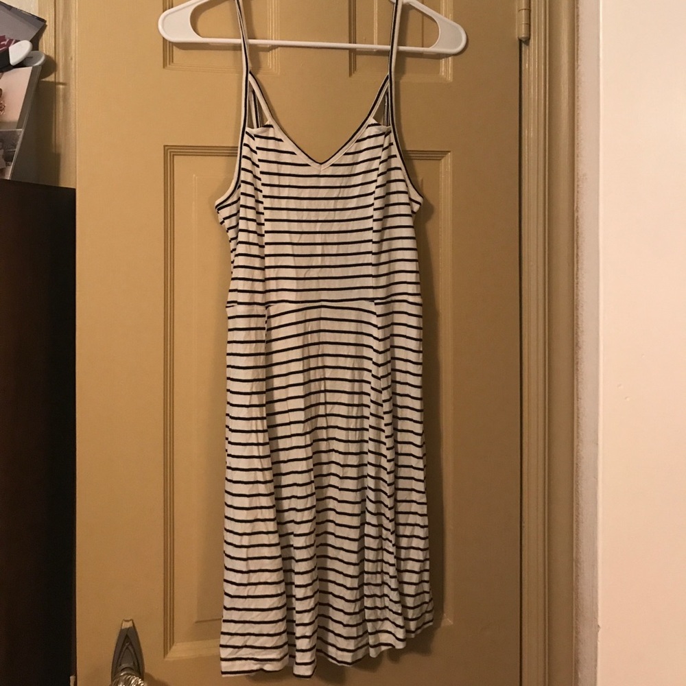 Black/white stripe dress