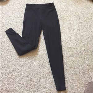 Vera Wang leggings