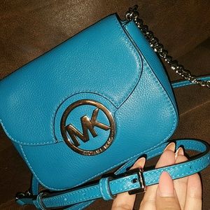 Small Michael kors crossbody