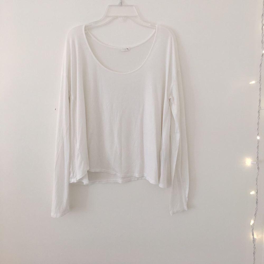 White long sleeved shirt
