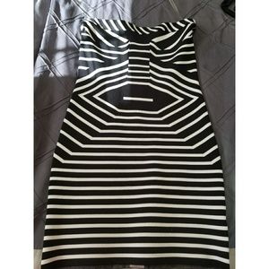 Olivaceous Black & White Bodycon Dress