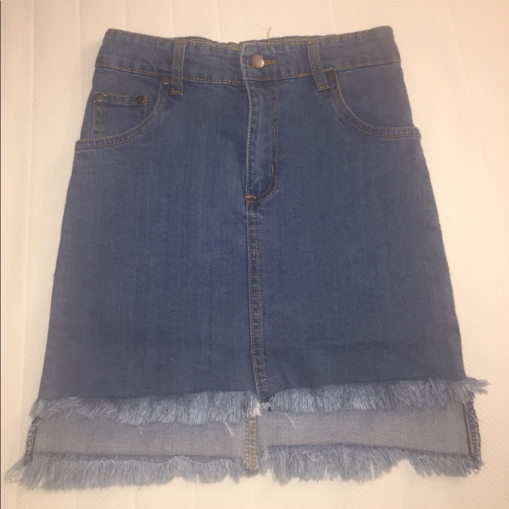 Jean mini skirt