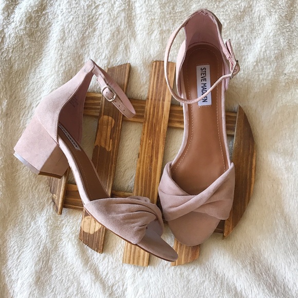 Steve Madden Shoes - Steve Madden Bllast Twist Sandal