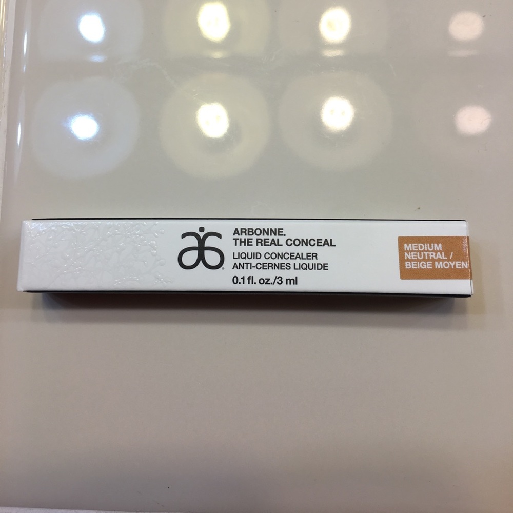🌺Arbonne- NEW - Real Conceal - Liquid Concealer🌺