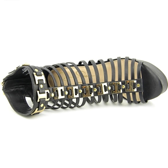 🖤 Jessica Simpson Black and Gold Caged Heels🖤 - Picture 3 of 5