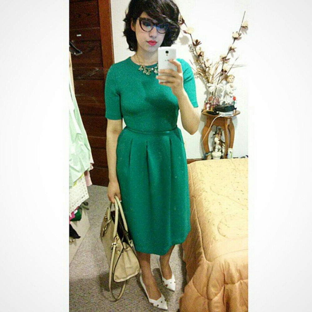 Green H&M midi dress size 4