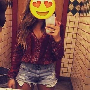 Kendall+Kylie crop top