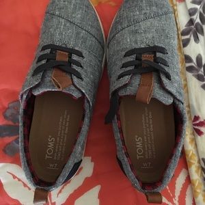 NWT!!! Toms Del Rey Grey Felt Suede Sz 7