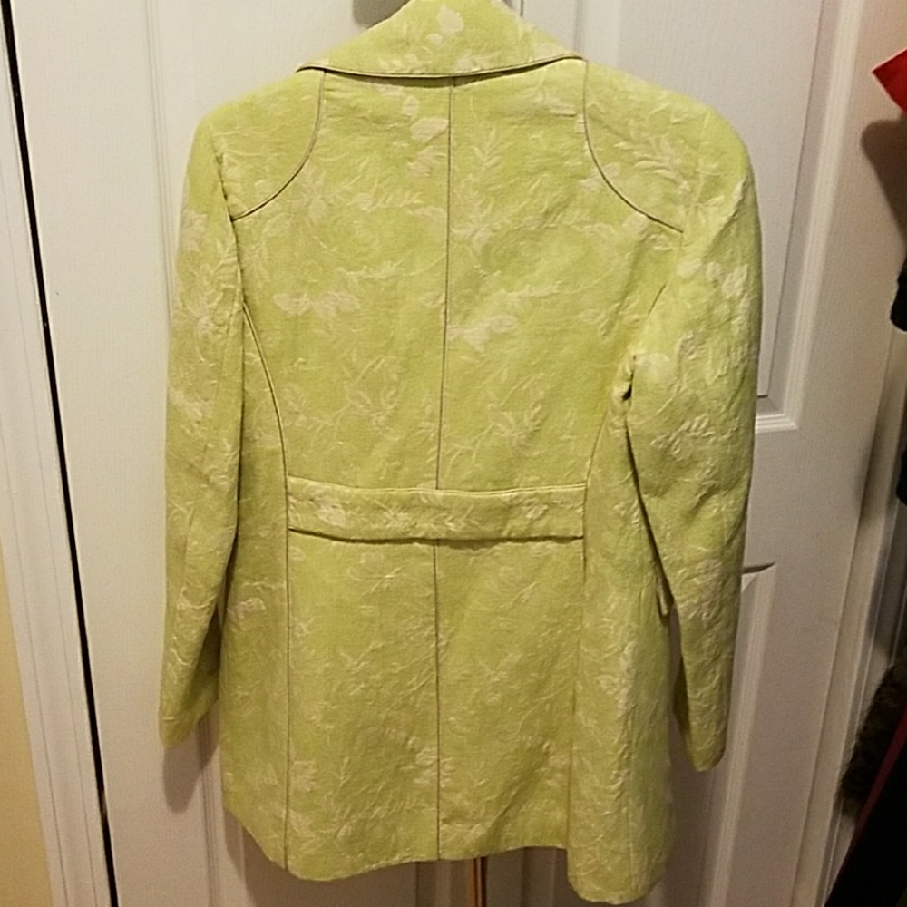 Jacket - Picture 2 of 3