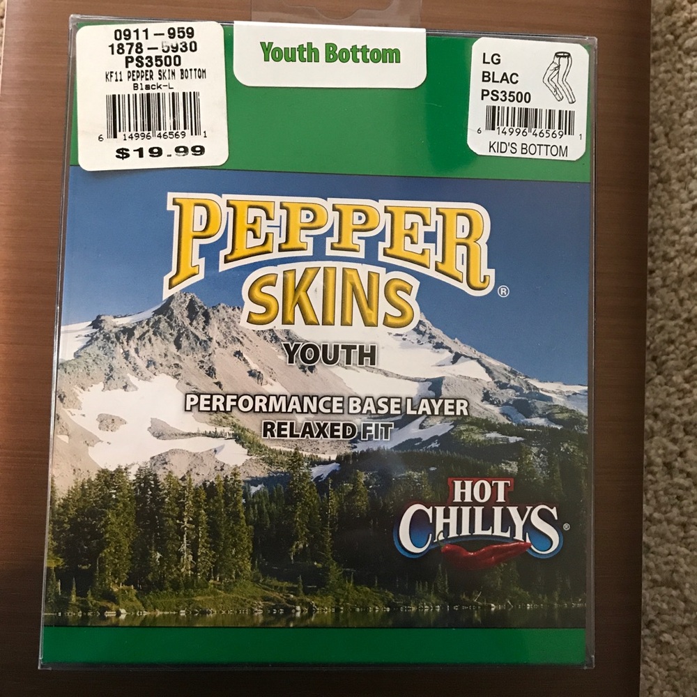 Pepper Skins youth base layer bottoms