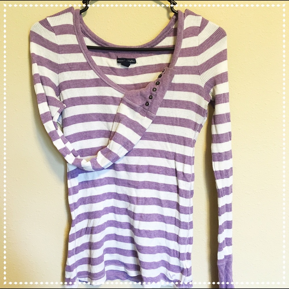 Lilac and white long sleeve with buttons on sleeve