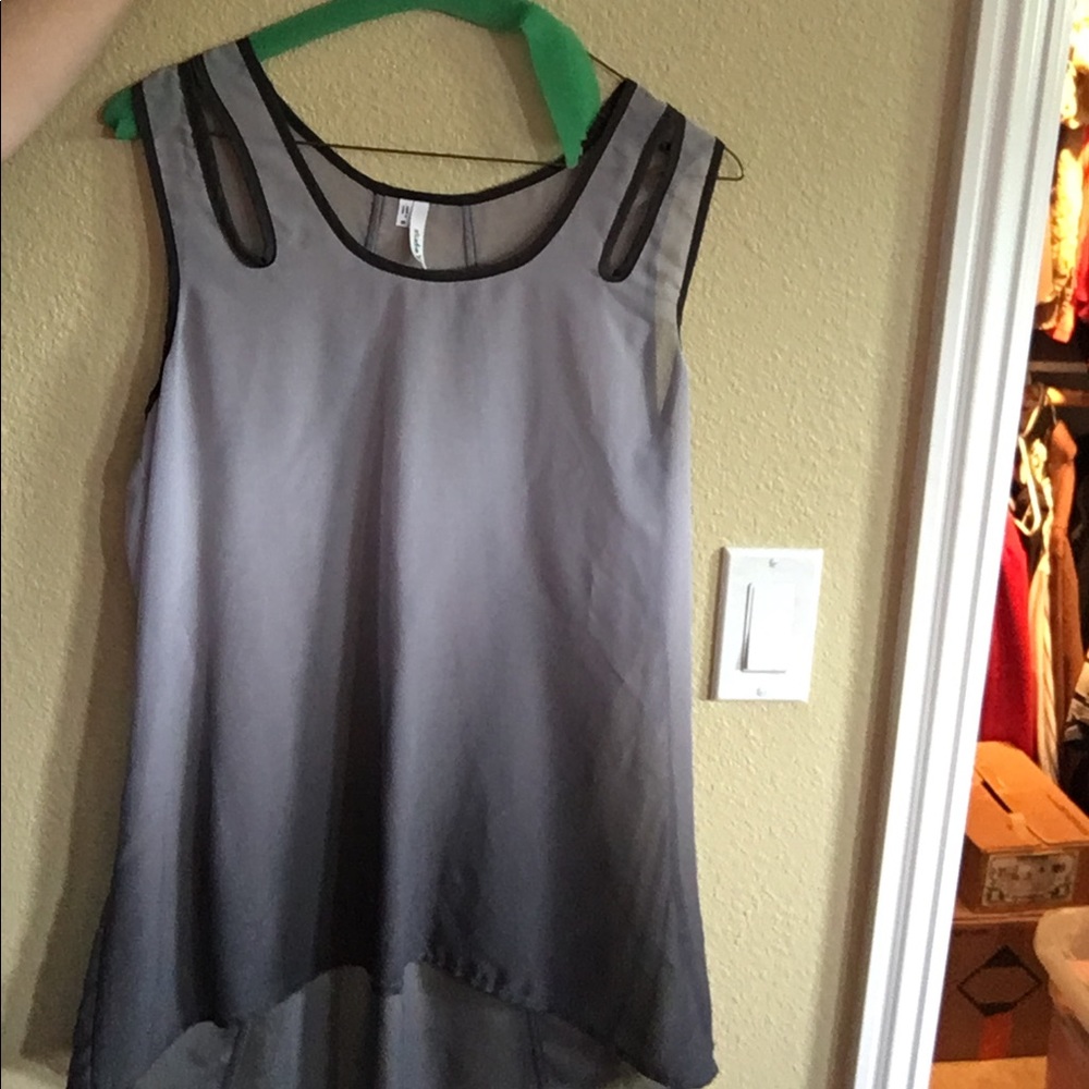 Grey sheer ombré tank M