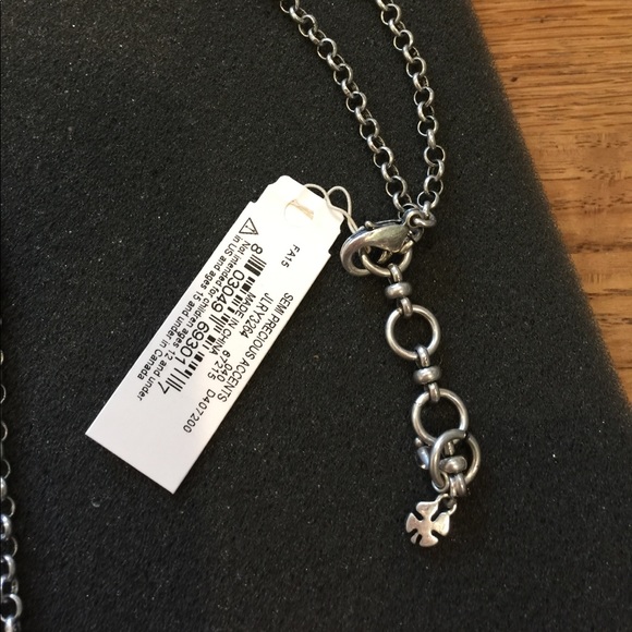 NWT Lucky Brand Silvertone Pendant Necklace - Picture 4 of 4