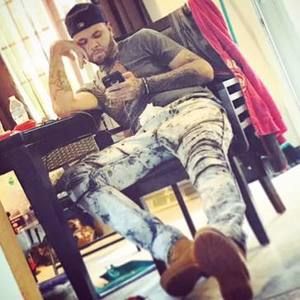 Meet your Posher, Troy