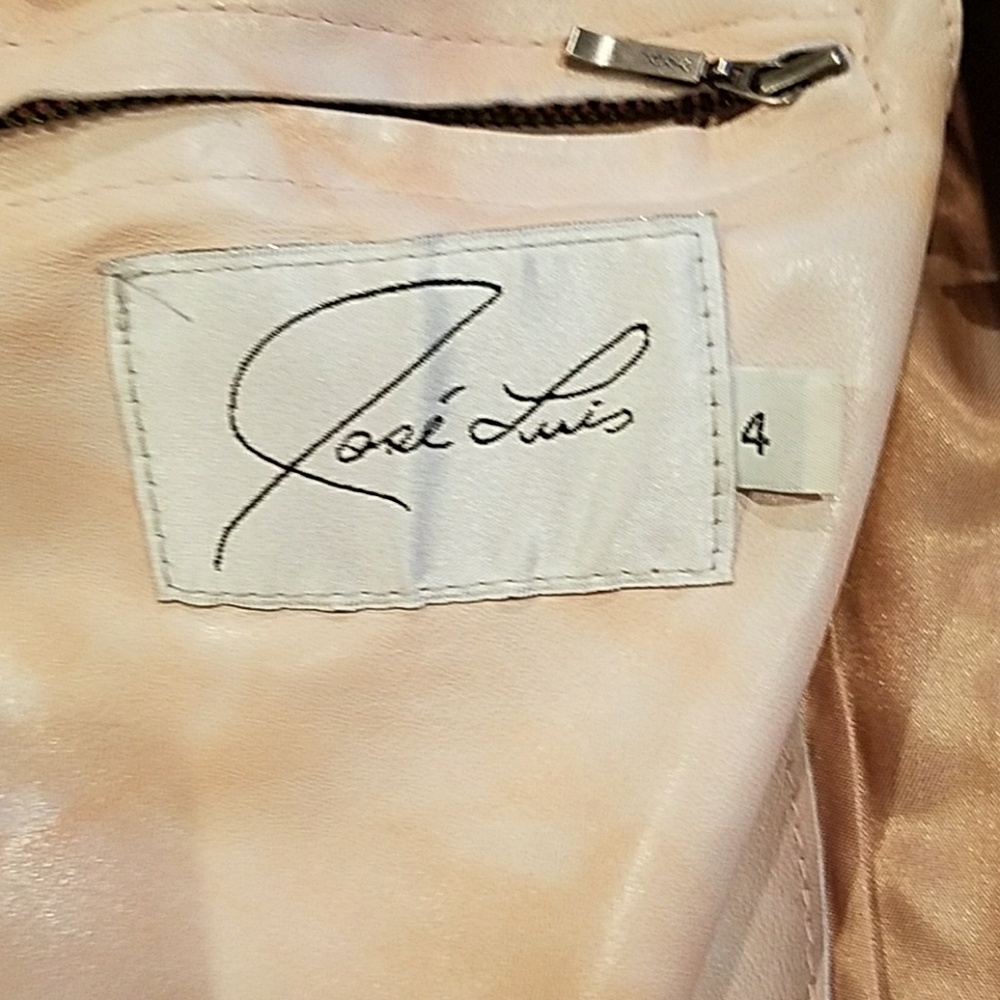 Jacket - Picture 4 of 4