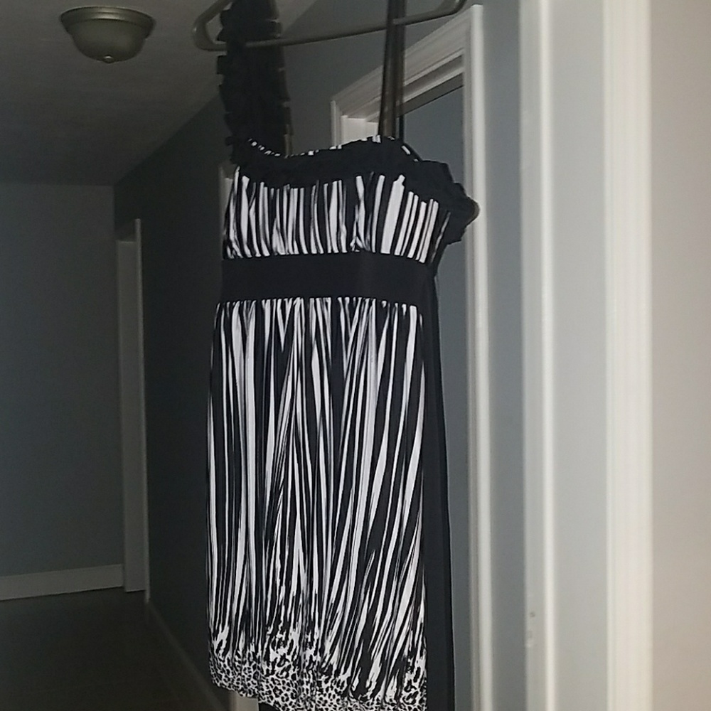 Black and white dress