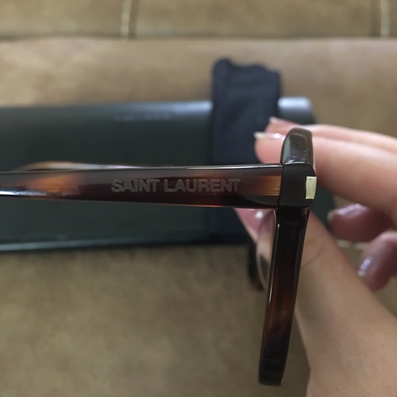 YSL YVES SAINT LAURENT SUNGLASSES - Picture 3 of 4