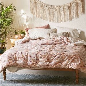 NWT Farnoosh Comforter Snooze Set Twin XL