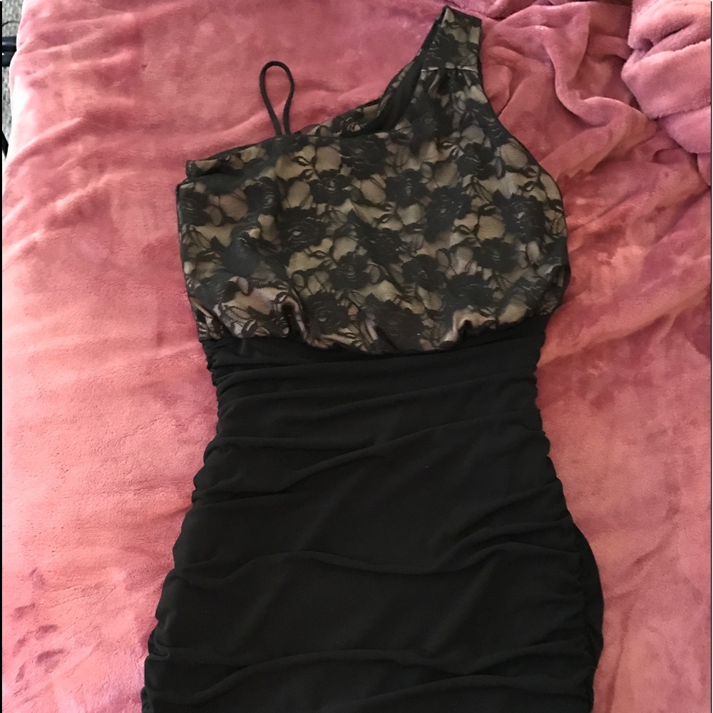 Lace dress