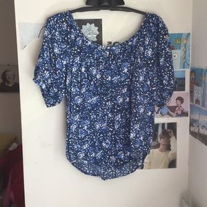 Flowy top