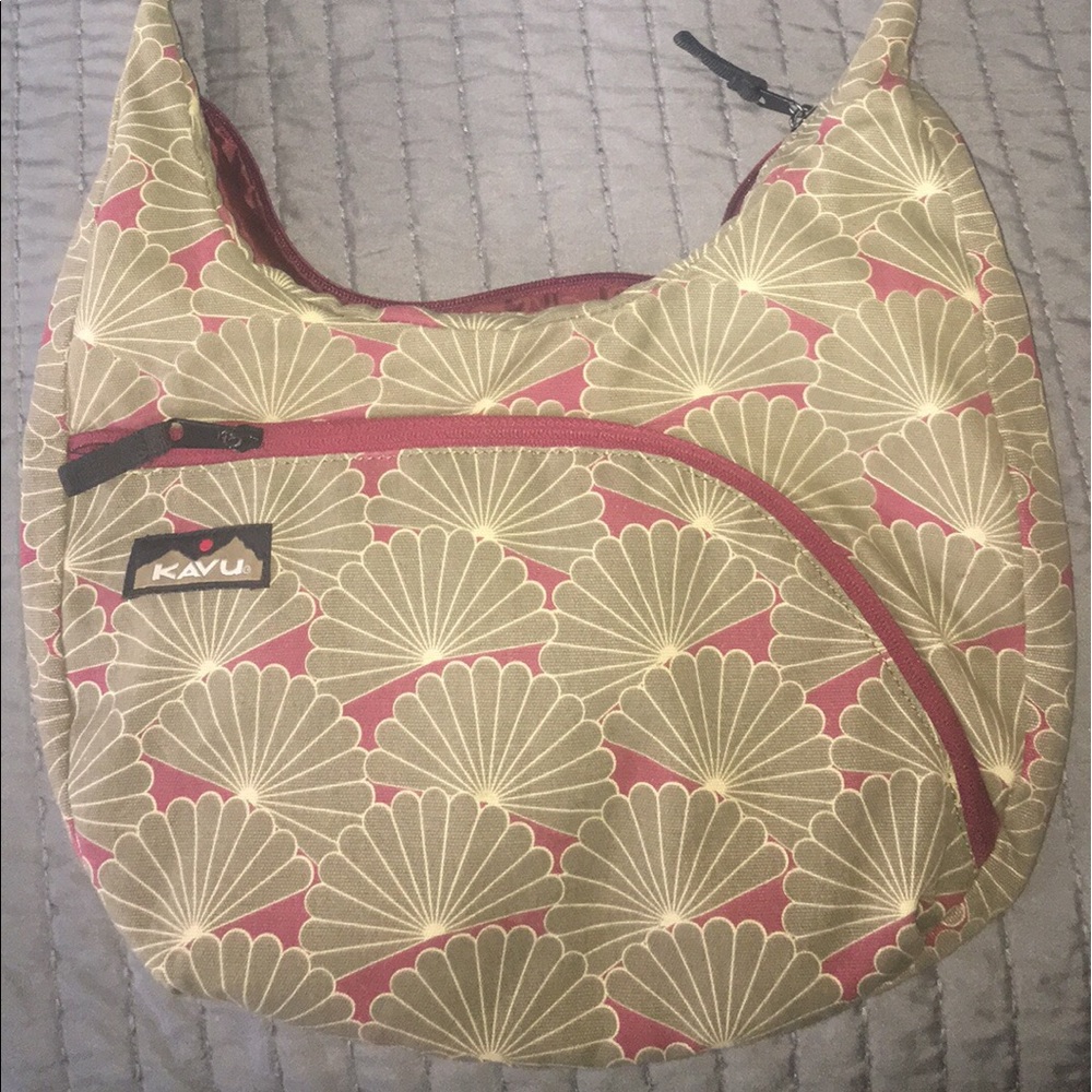 KAVU crossbody purse