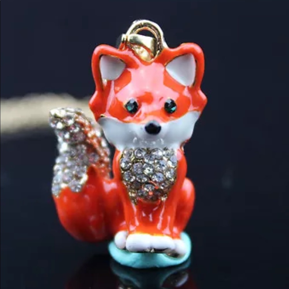 🦊DAZZLING DESIGNER FOX NECKLACE!
