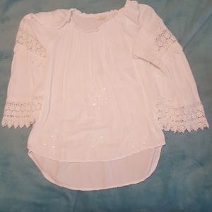 PRICE DROP!! Womens white blouse
