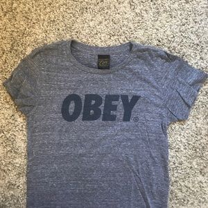 OBEY t-shirt size small