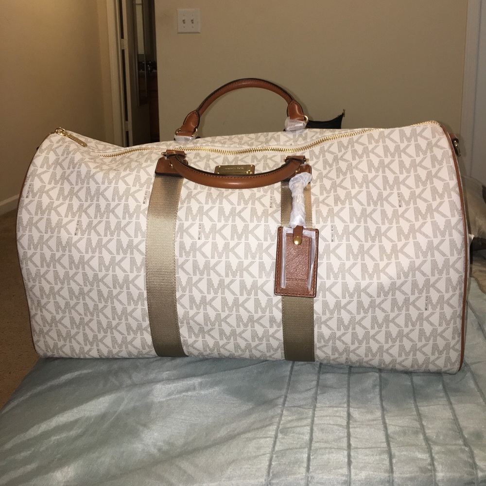 Michael kors travel duffle bag
