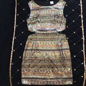 ✨SALE✨Forever 21 Sequined Cut Out Party Dress✨