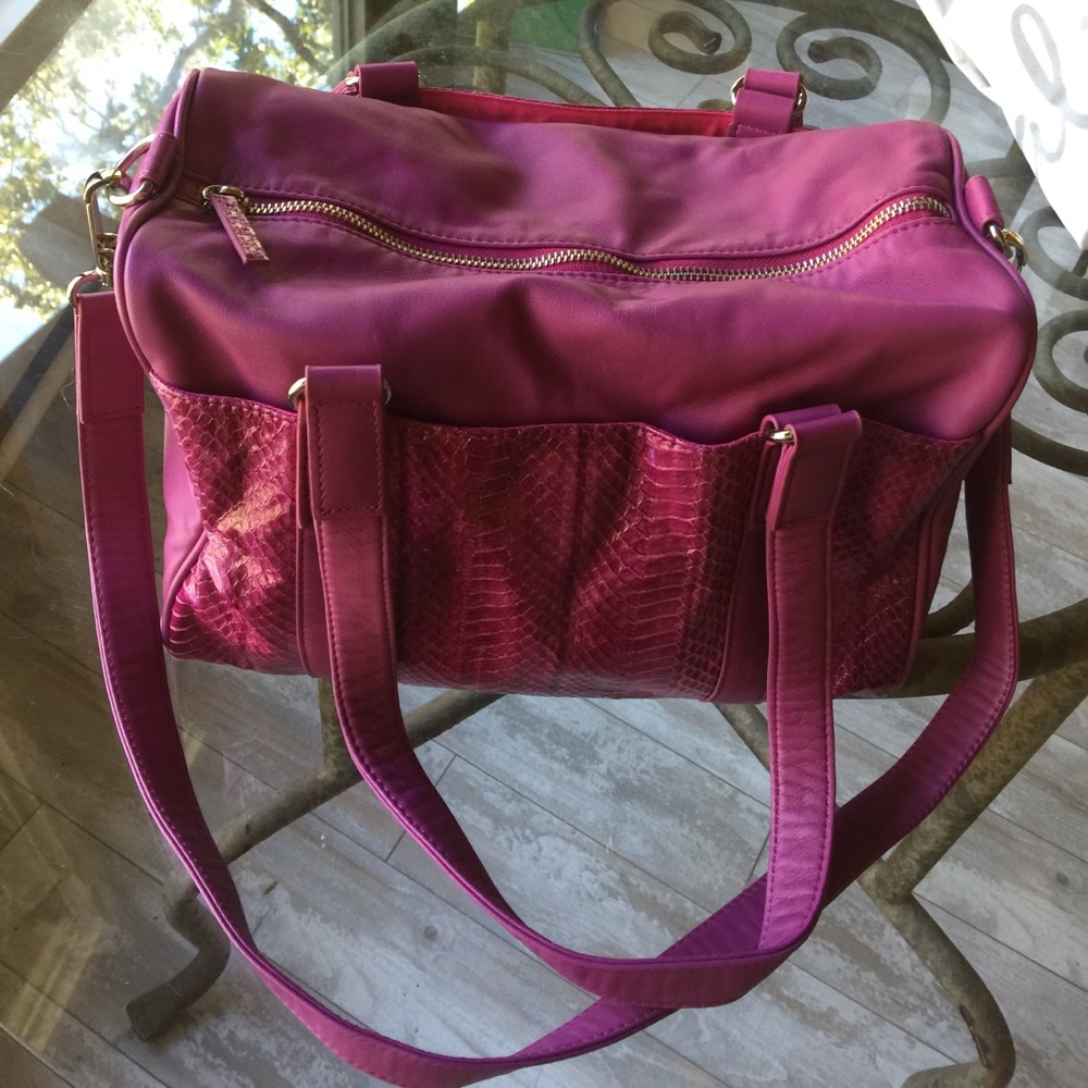 Mali Magenta Leather Purse.17212