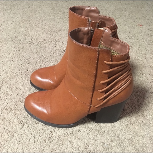 payless brown boots 63 payless shoes rogue boots brown s size 7 payless brown boots 63 payless shoes rogue boots brown s size 7